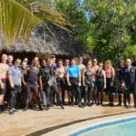 Zanzibar dive against debris forces